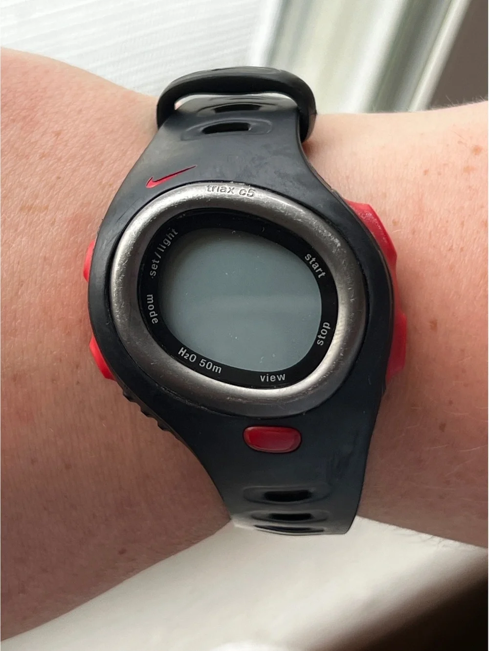 Nike Triax G5 Digital Sports Watch Black and Red Water Resistant